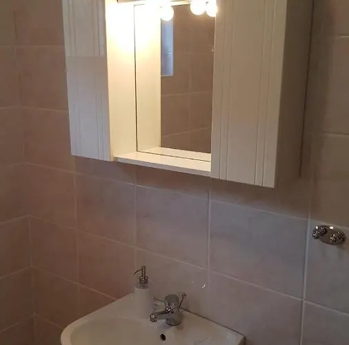 Гостевой дом Cosy Near The
