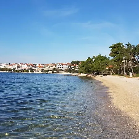 Πανσιόν Cosy Near The