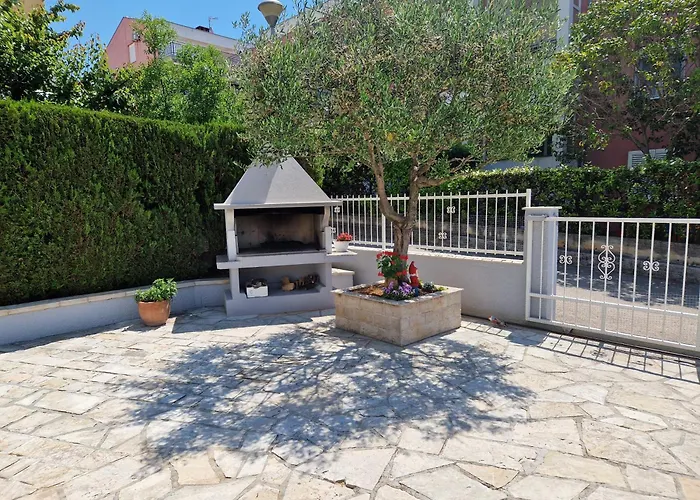 Cosy Near The בית הארחה