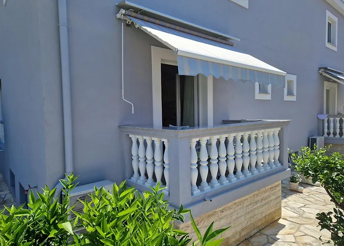 Cosy Near The 3* Zadar
