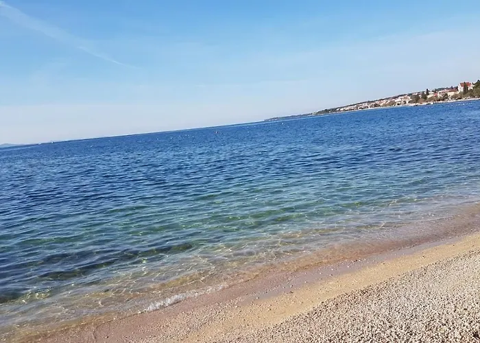 Cosy Near The בית הארחה זאדאר